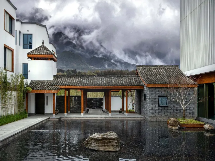 Tan She Tang Quan Resort Hotel-Huangshan - Image 1