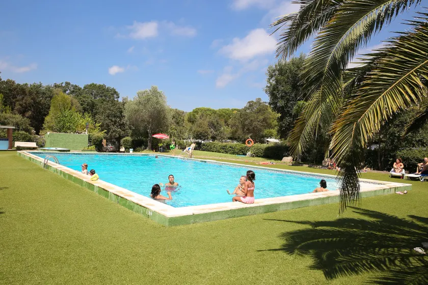 Camping 3 Estrellas Costa Brava - Image 1