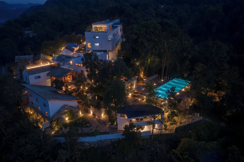 Zhiye Resort Hotel - Image 1