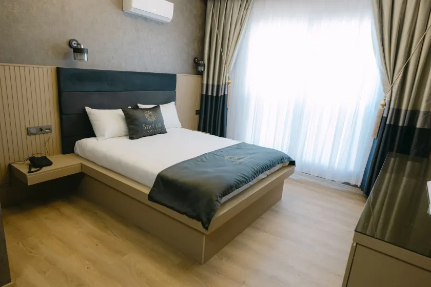stay on hotel - Image 1