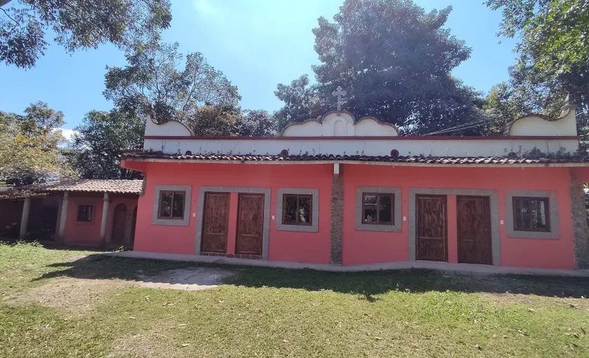 HOTEL ECOLOGICO AVENTUREC - Image 1
