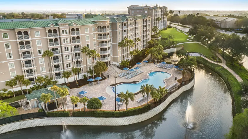 Hilton Vacation Club Mystic Dunes Orlando - Image 1