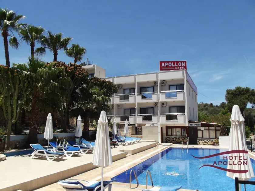 Apollon Hotel - Image 1
