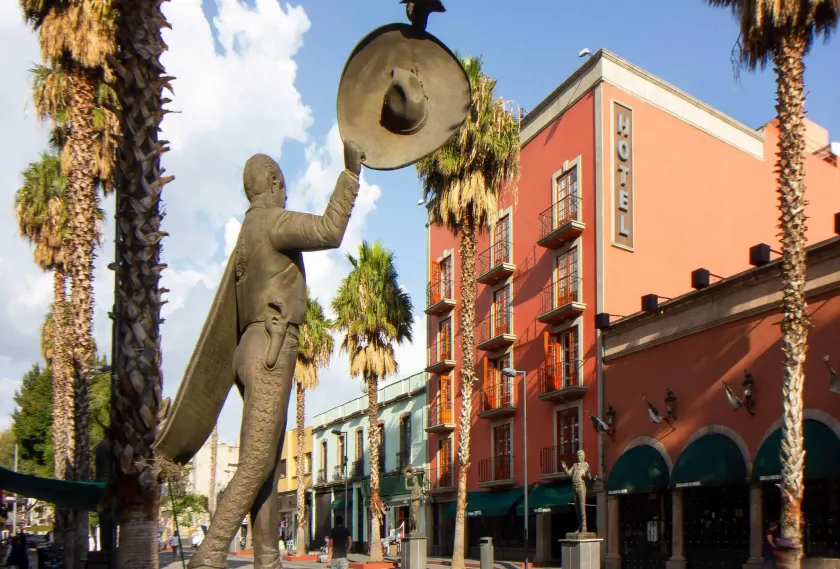 Hotel MX garibaldi CDMX, Trademark Collection by Wyndham - Image 1