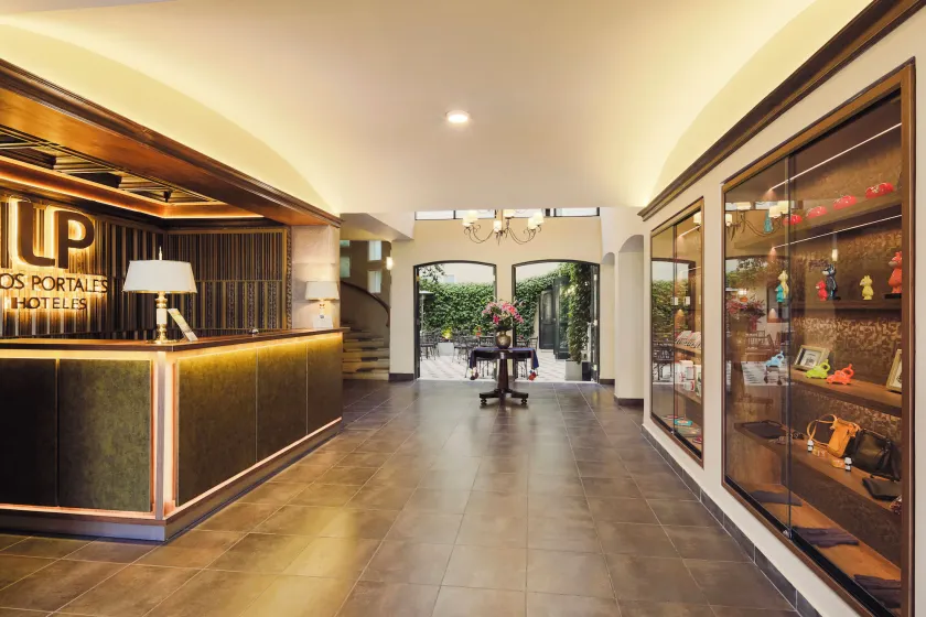 LP Los Portales Hotel Cusco - Image 1