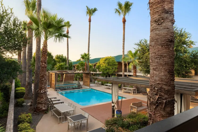 Ramada by Wyndham Del Rio - Image 1