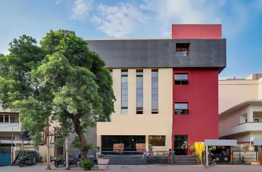 Hotel Bhagyaraj Palace - Best Hotel In Kanpur - Image 1