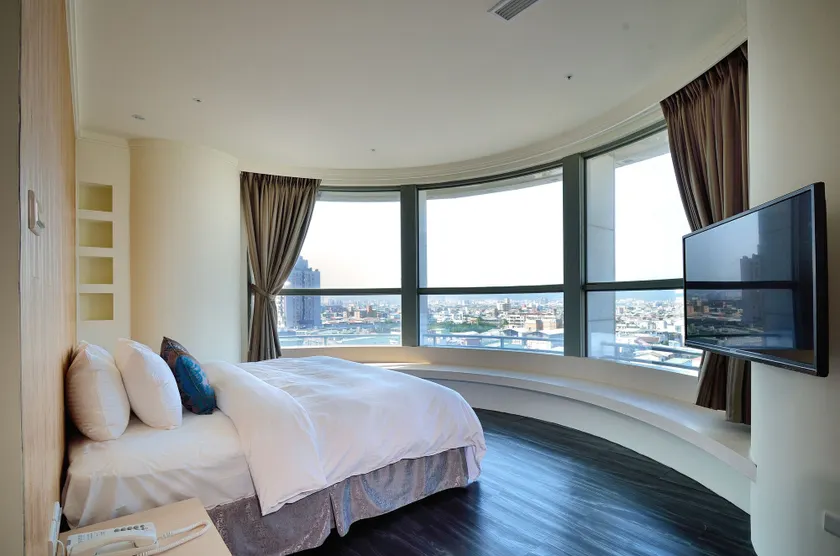 Merryday Hotel Banqiao - Image 1