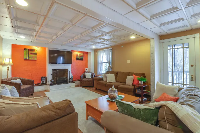 Mtn-view Balcony! Convenient Apt Near Jim Thorpe - Image 1