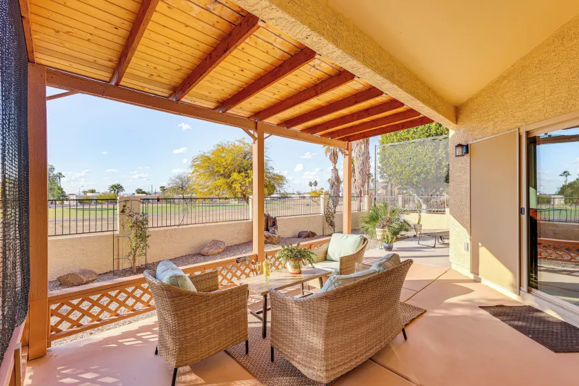 Near Lakes & Trails: Mesa Home w/ Golf Course View - Image 1