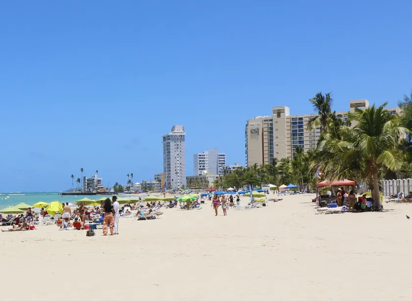 ESJ Towers Studio- Beach Access - Image 1
