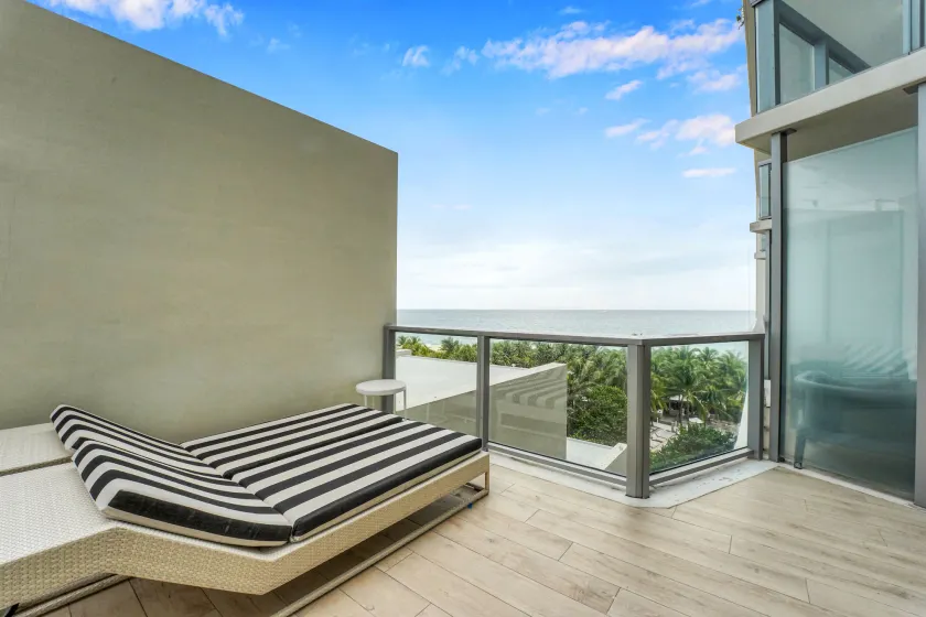 Private Home Hotel W South Beach By LMC - Image 1