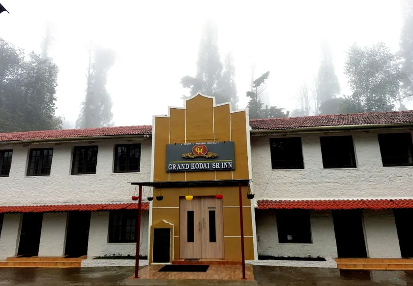 Grand Kodai SR Inn - Image 1