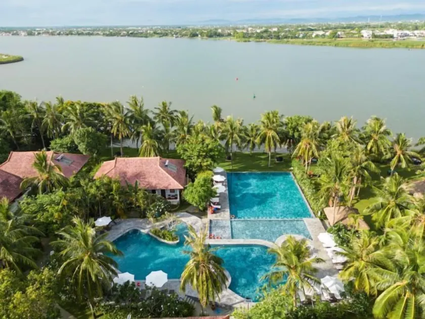 Vinh Hung Riverside Resort & Spa - Image 1
