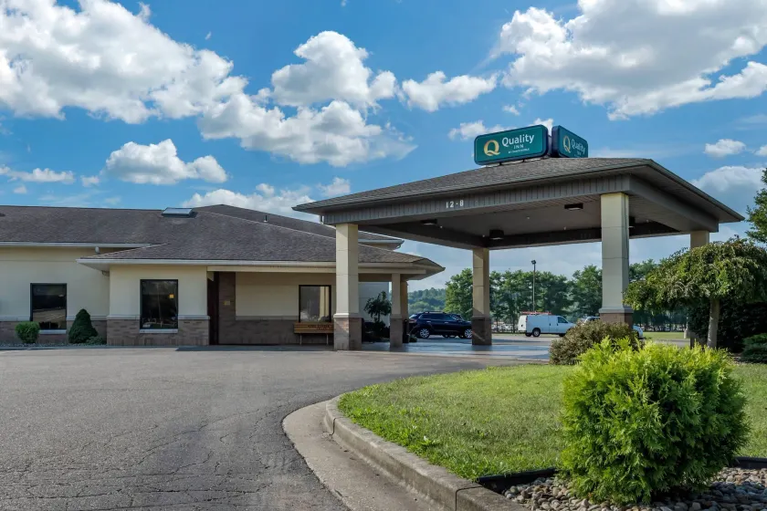 Quality Inn Dover - Image 1