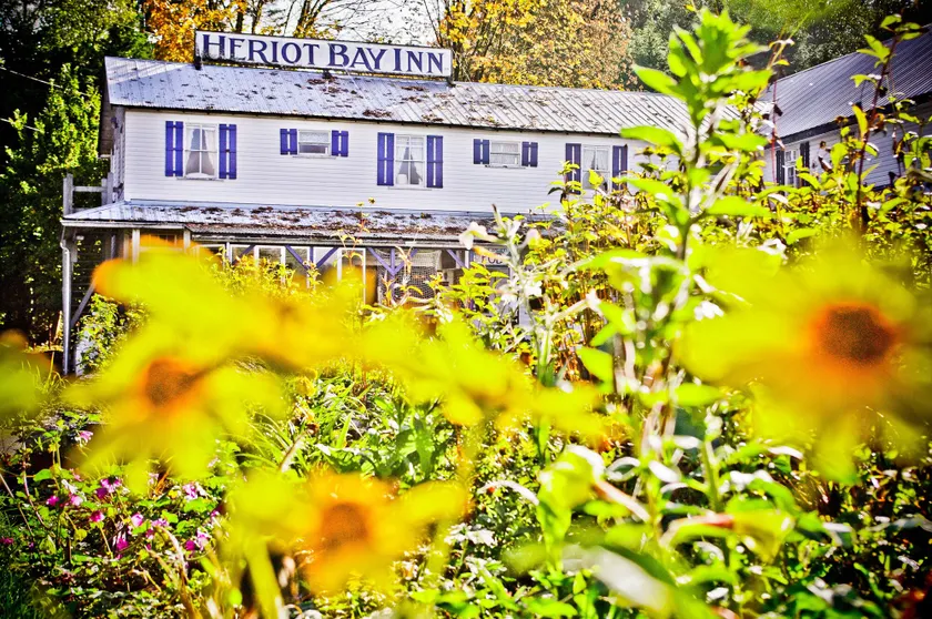 Heriot Bay Inn - Image 1