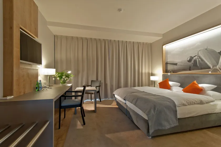 Hotel Forza - Image 1