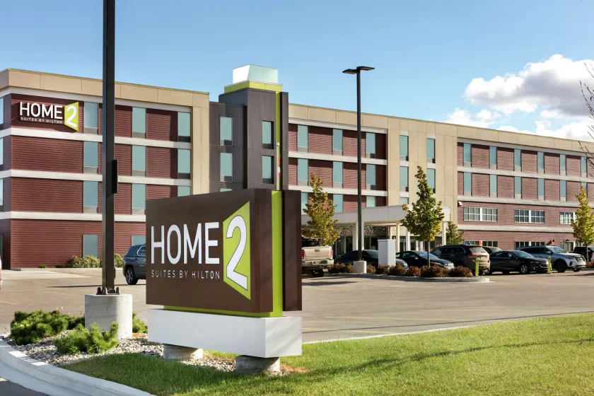 Home2 Suites by Hilton Fort St. John - Image 1