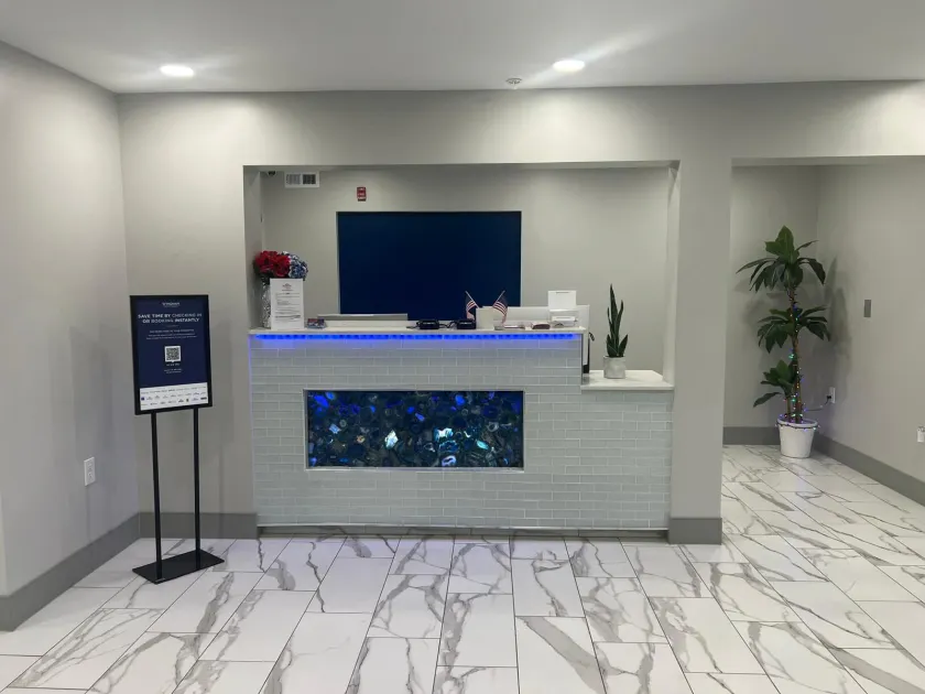 Micro Hotel - Lobby
