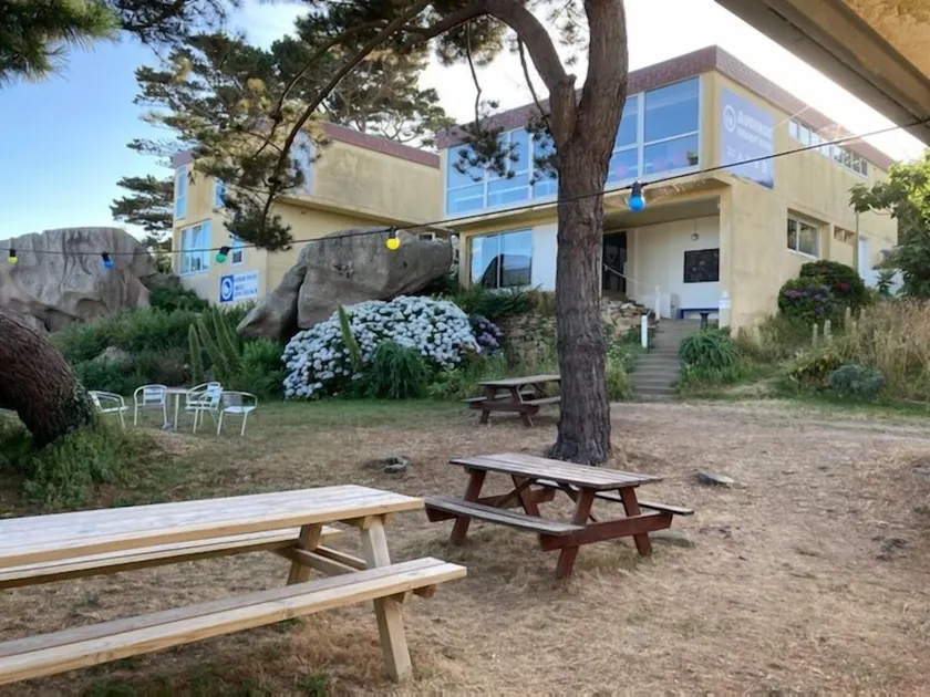 Auberge Granit Rose - Image 1
