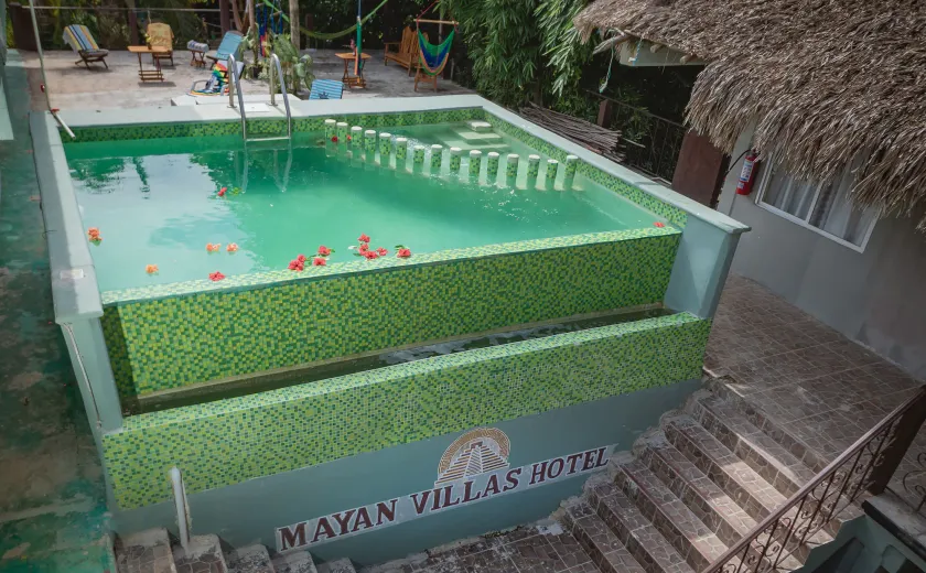 Villa Maya a un style, recueilli de la culture et des traditions mexicaines locales. - Image 1