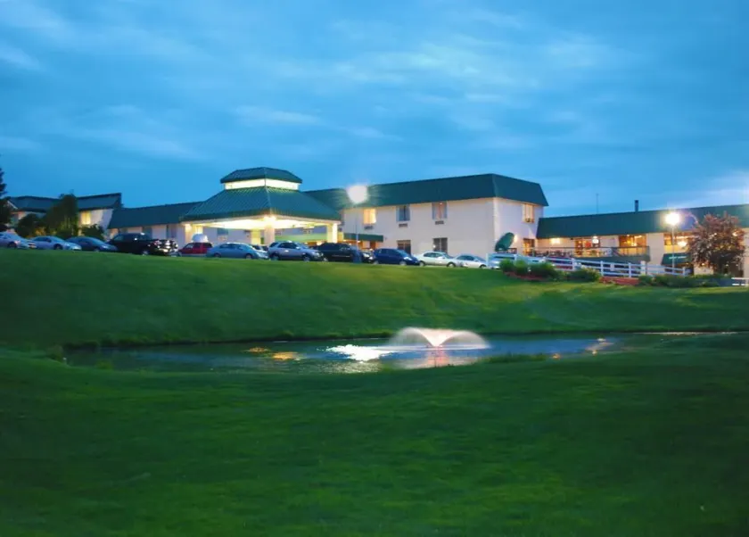 Lakeview Golf Resort - Image 1
