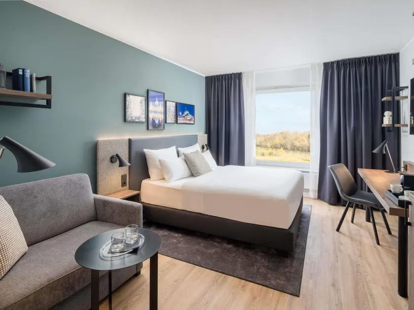 Mercure Hannover Oldenburger Allee - Image 1