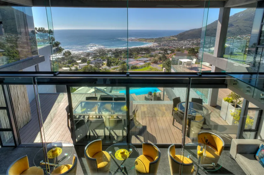 Sea Star Rocks Boutique Hotel - Image 1