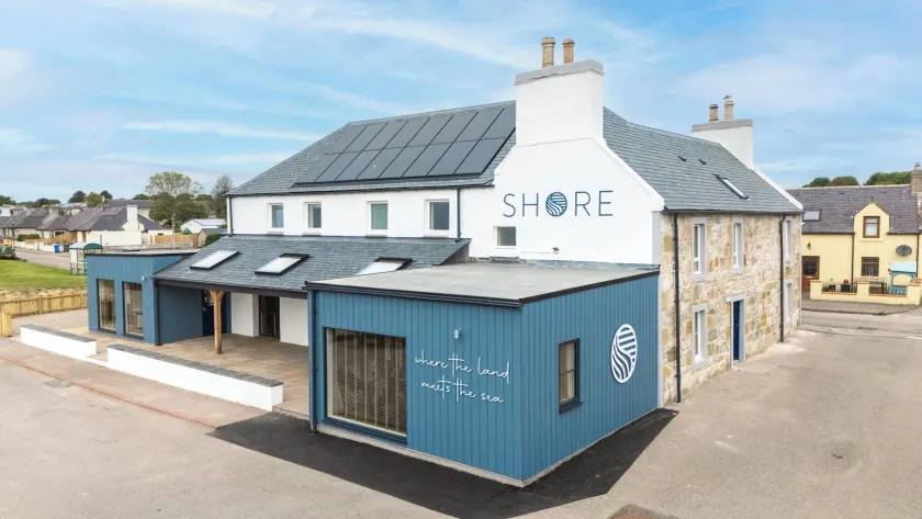 Shore Hotel - Image 1