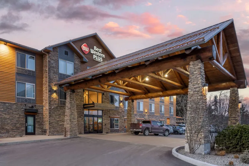Best Western Plus Ponderay Mountain Lodge Sandpoint - Image 1