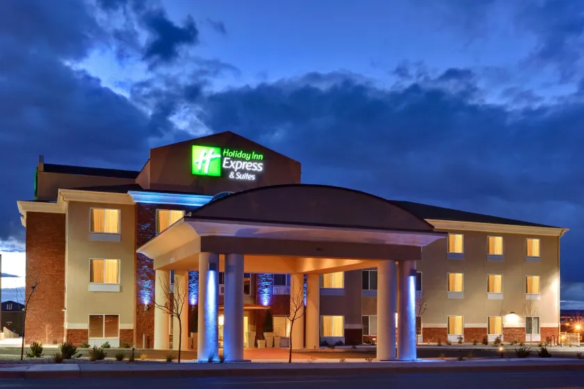 Holiday Inn Express Hotel & Suites Albuquerque Airport by IHG - Image 1
