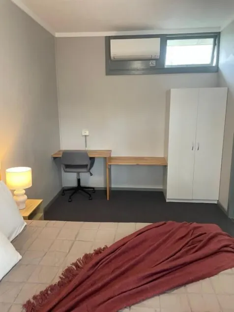 Dawson Motel - Room