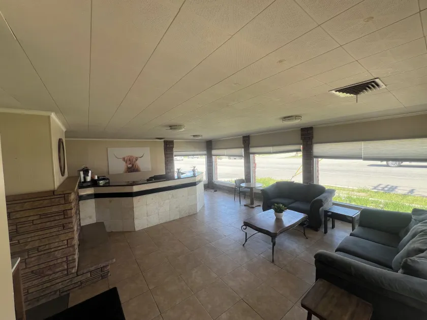 Mac’s Motel - Reception
