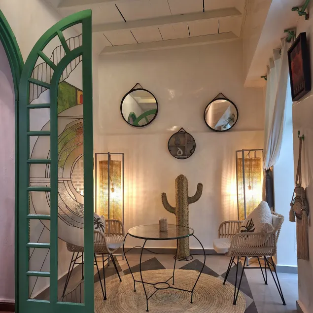 Riad El Grably - Sittområde i lobbyn