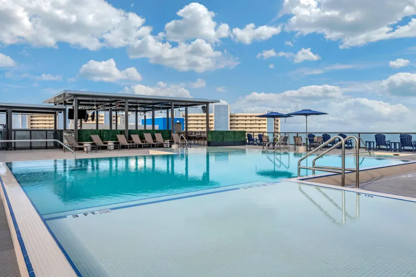 Cambria Hotel St Petersburg-Madeira Beach Marina - Image 1