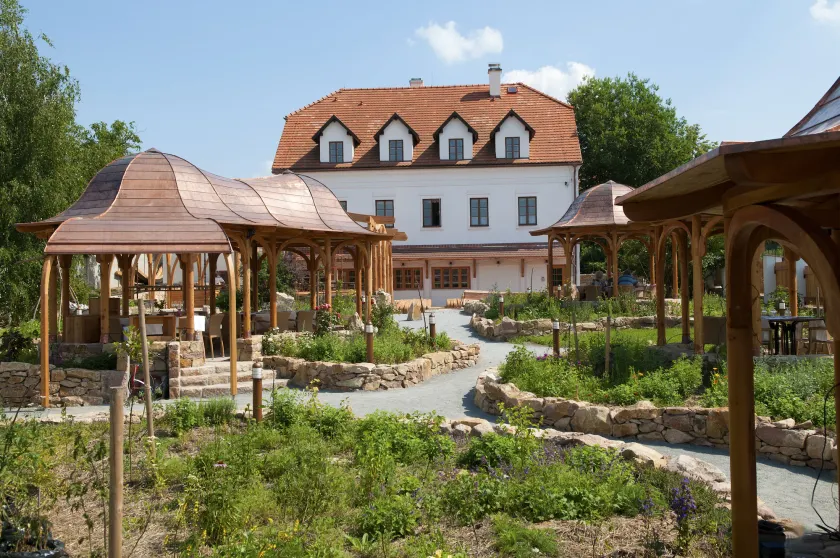 Babiččina Zahrada Penzion & Restaurant - Image 1