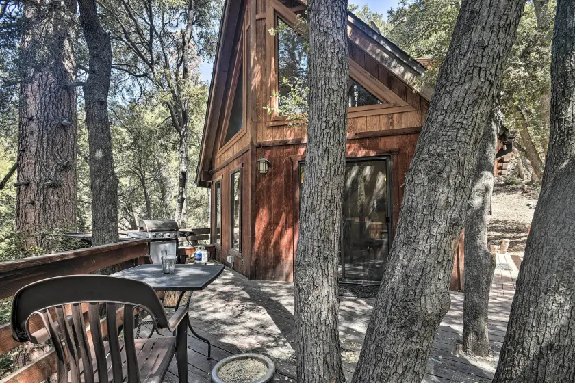 Updated 'tree House' Pine Mtn Club Cabin by Trails - Image 1