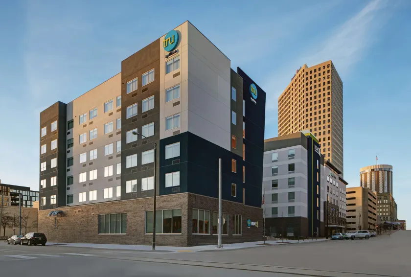 Tru By Hilton Milwaukee Downtown, WI - Image 1