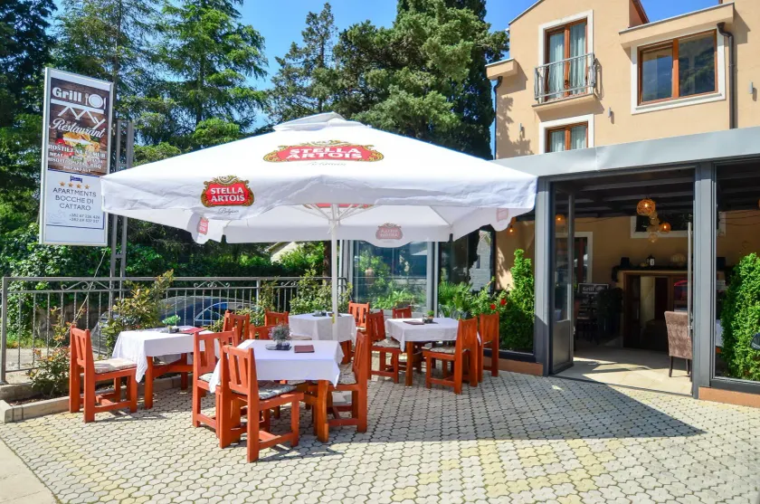 Bocche di Cattaro Apartments - Image 1