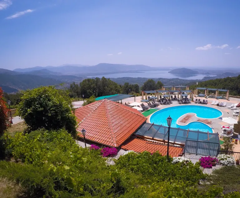 Hotel Loggas - Image 1