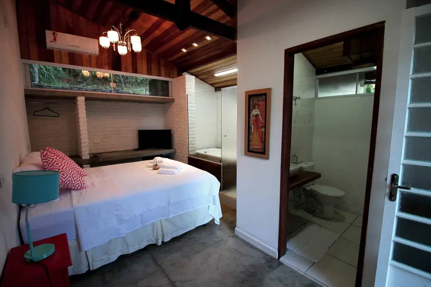 Chácara Andó Bed And Breakfast - Image 1