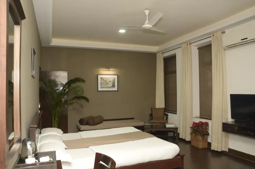 Hotel Ketan - Image 1