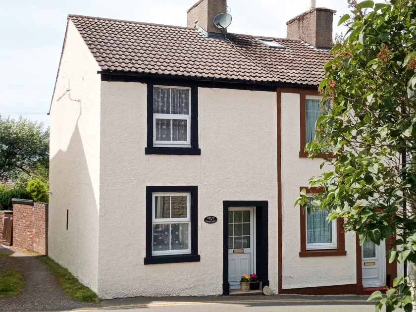Holly Cottage - Image 1