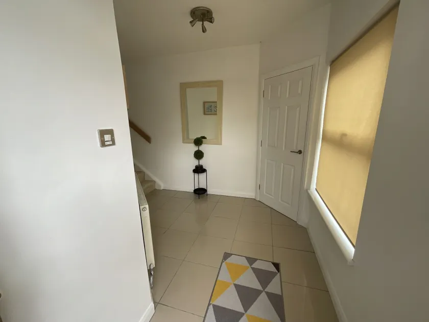 Earle House Serviced Apartments - Saguão
