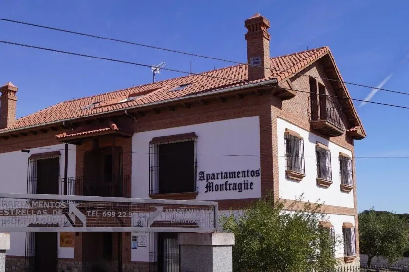 Apartamentos Rurales Monfragüe - Image 1