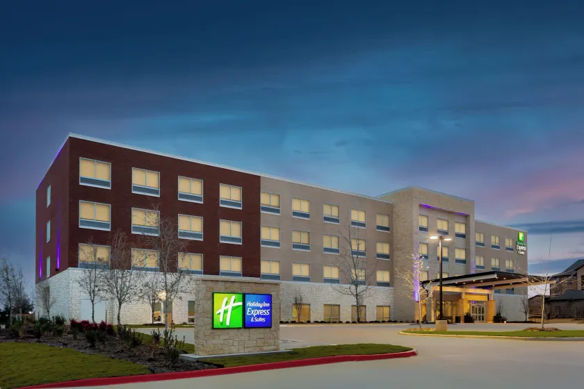 Holiday Inn Express & Suites Prosper South - Frisco by IHG - Image 1