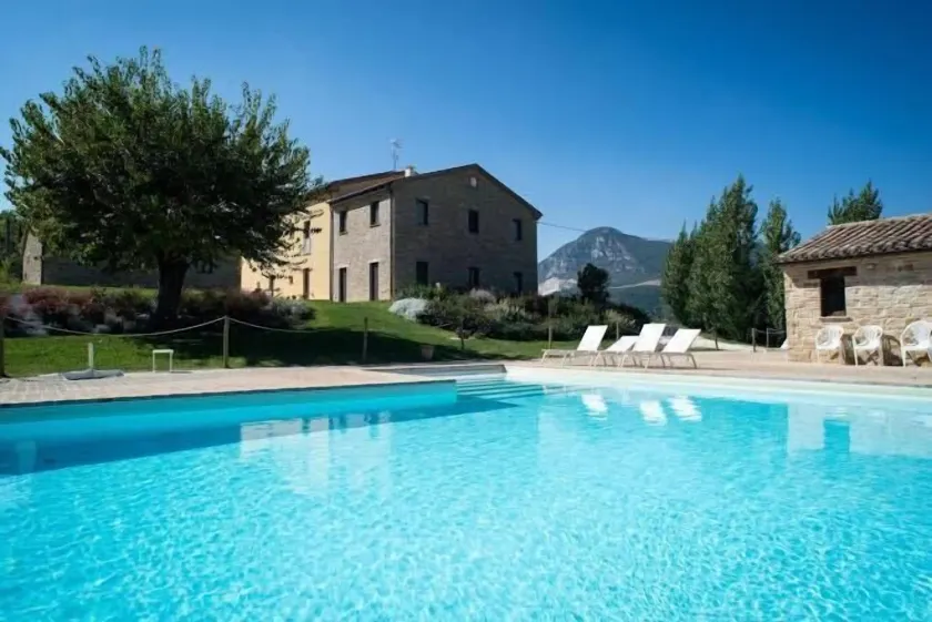 Amico Country House - Image 1