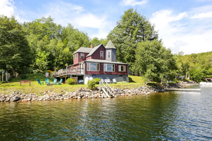 Maine Lake House w/ Private Dock & Kayaks! - Image 1
