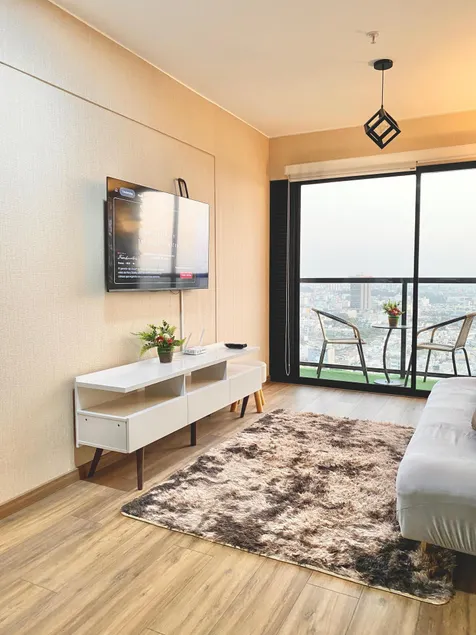 Apartamento con vista a San Isidro - Image 1