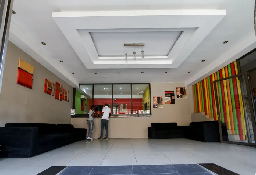 Hotel Metro Lodge Xpress - Reception